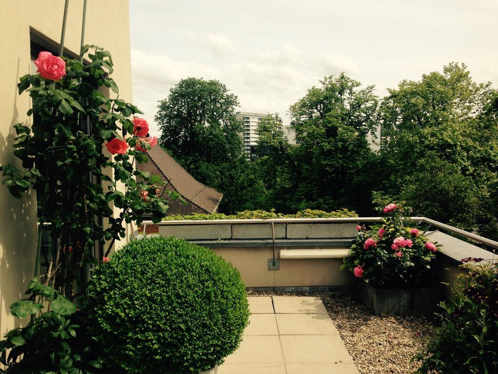 Avliving City Flat Basel With Roof Garden エクステリア 写真